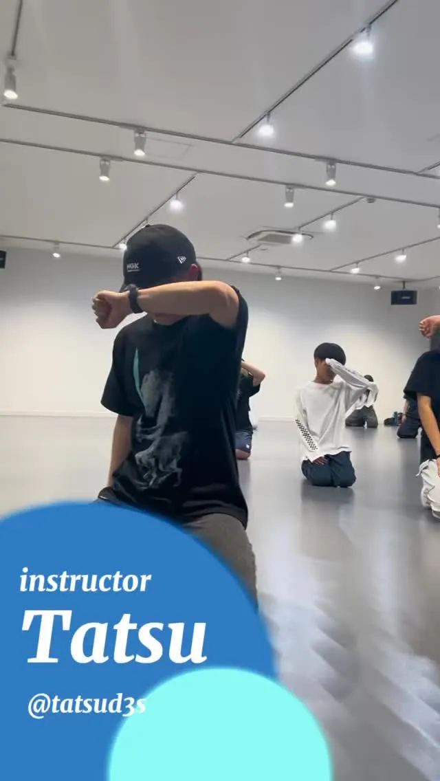 【instructor】